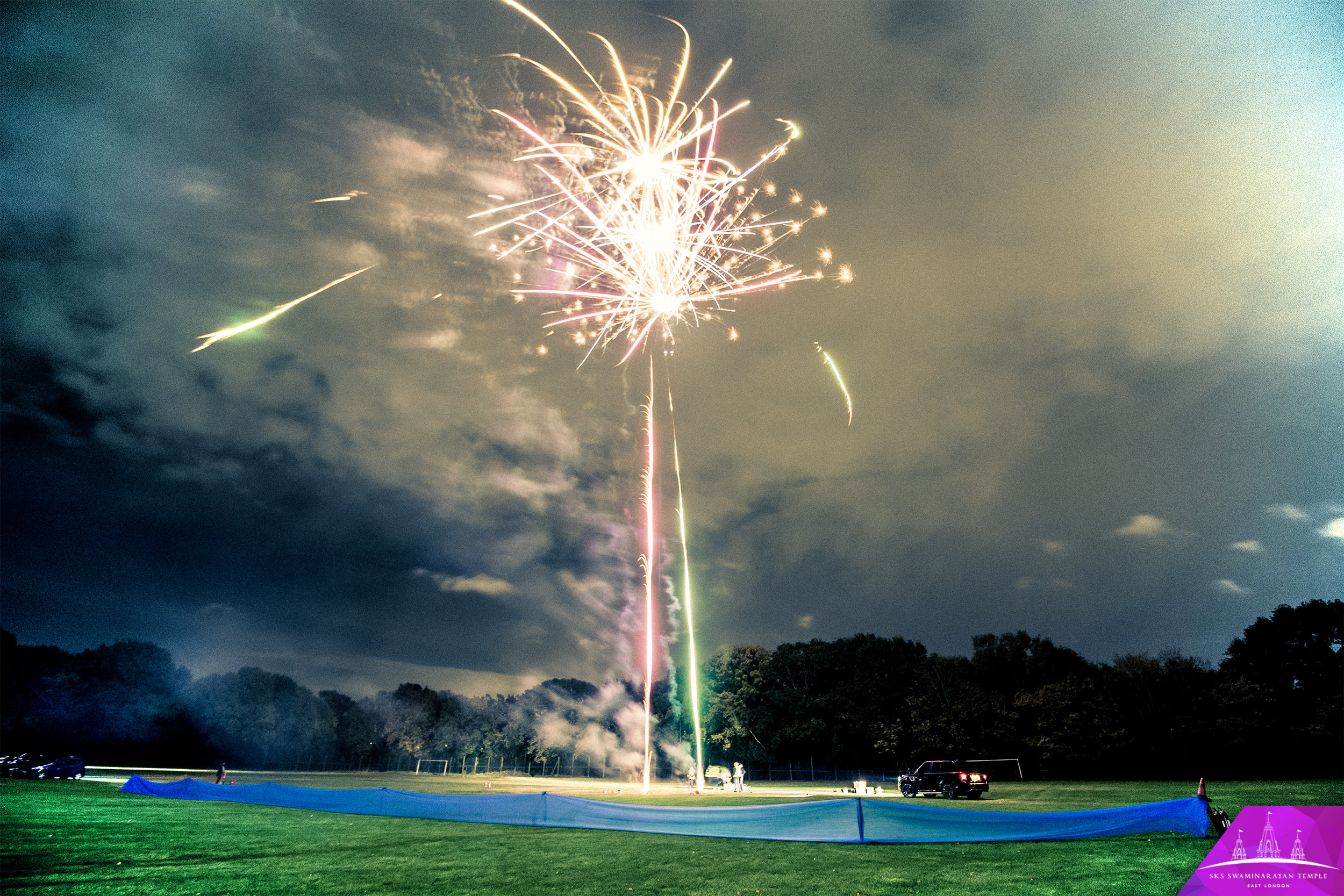 ©1987-2017 SKS Swaminarayan Temple East London